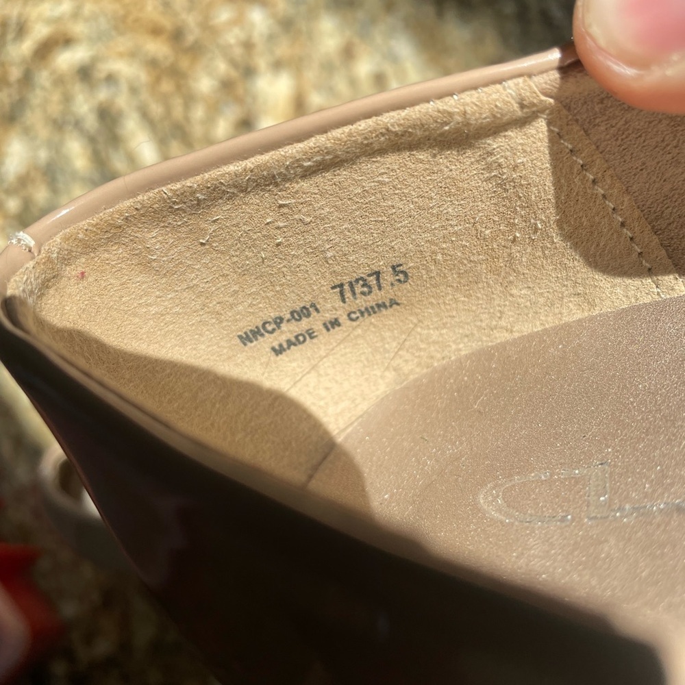 Women’s Beige Heels - Picture 12 of 12